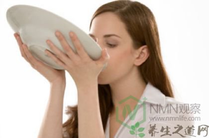 熬夜是美容大忌 女人熬夜吃什么好